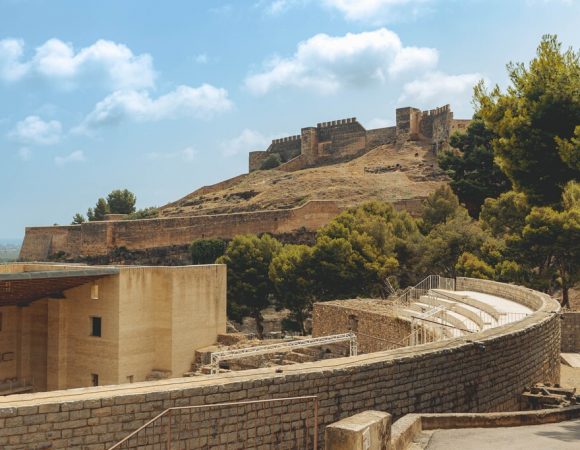 Valencia → Sagunto Castle Trip (Half-Day or Full-Day)
