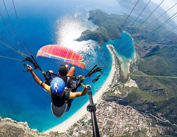 Plaza de la Virgen Tour
