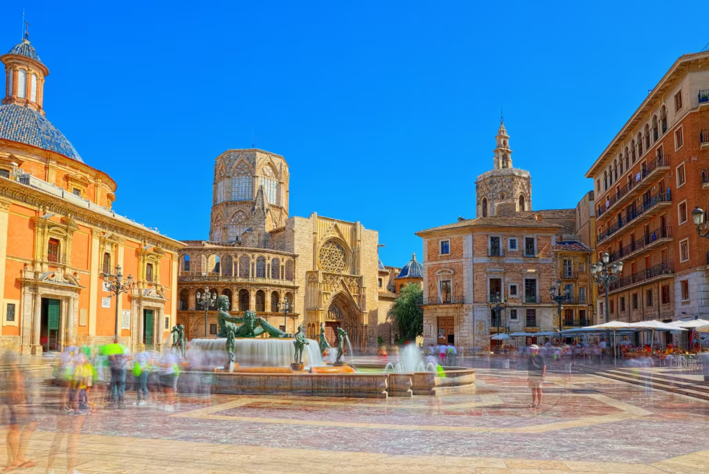 Step into Valencia’s Old Town